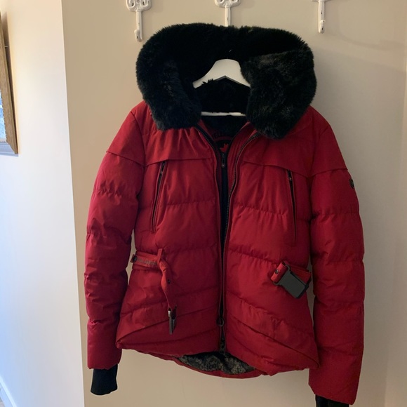 ClassyRedWinter Coat - Picture 3 of 4